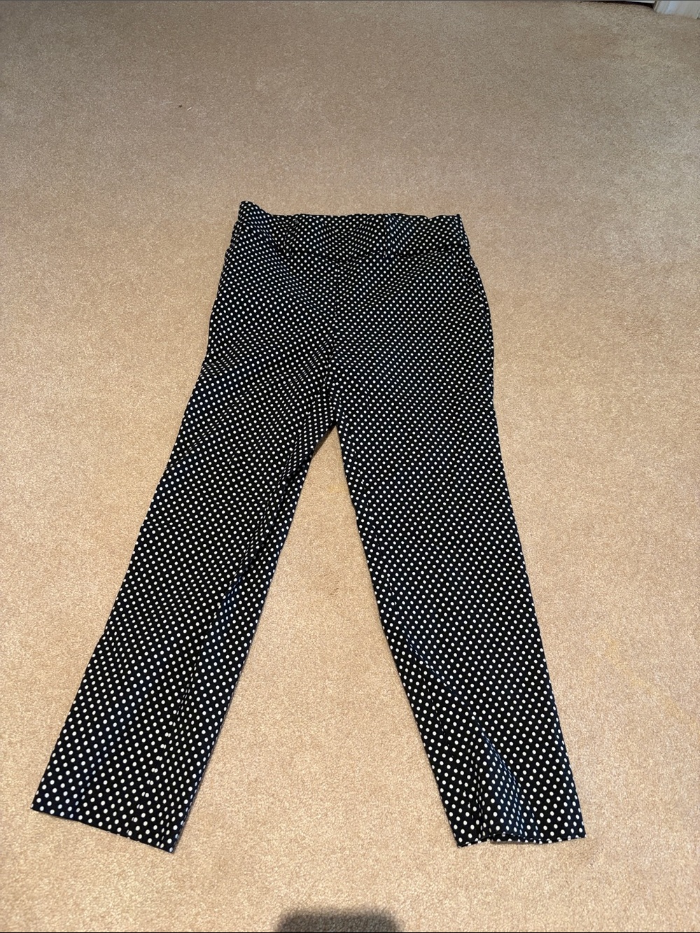 Classic Black Polka Dot Women's Capris